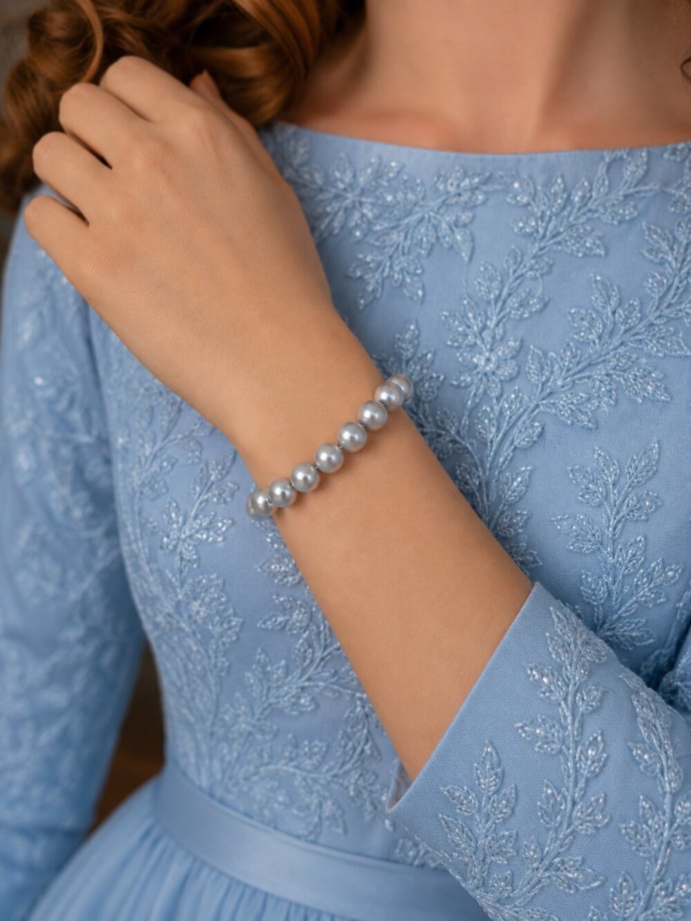 Platinum pearl stretch bracelet NWOT